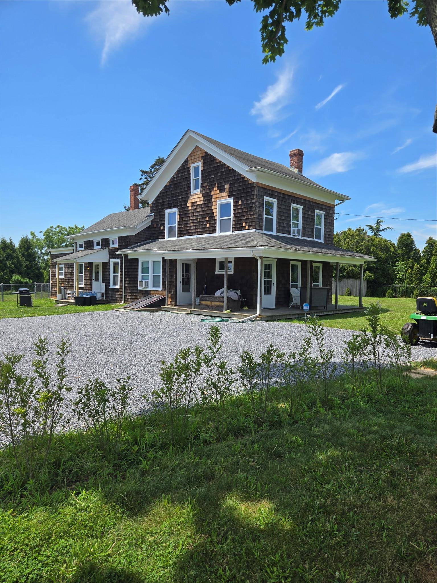 East End Farmhouse is in the heart of Long Island Wine Country.