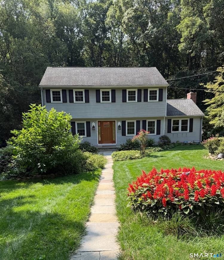 Beautifully maintained annual rental in one of Madison's most desirable neighborhoods.