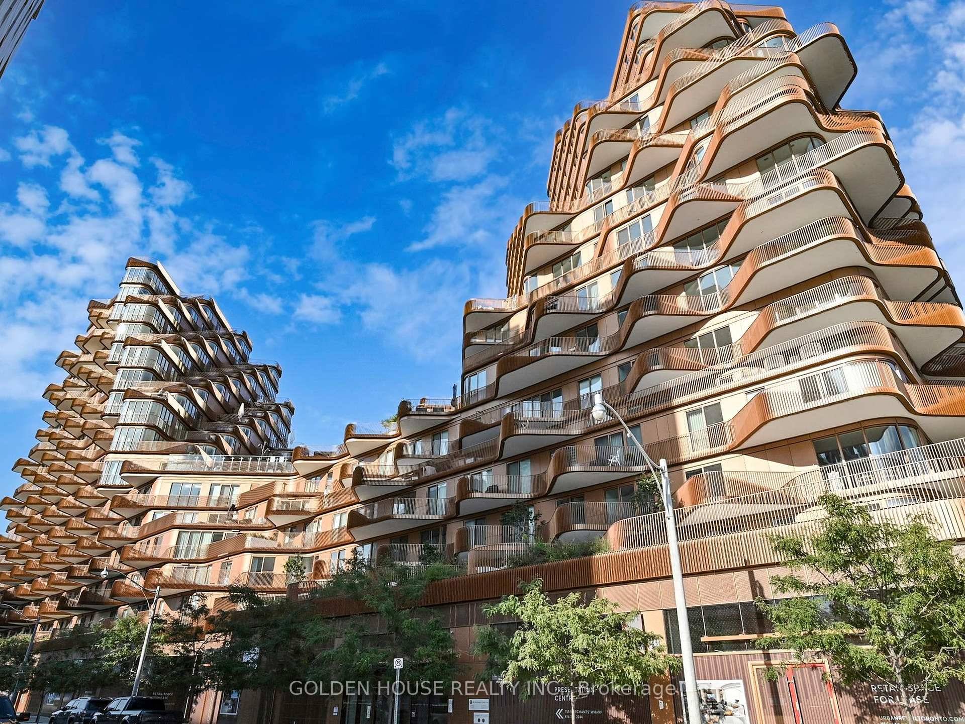 Welcome to Suite 1222 at Aqualuna, an extraordinary 2 bedroom, 3.