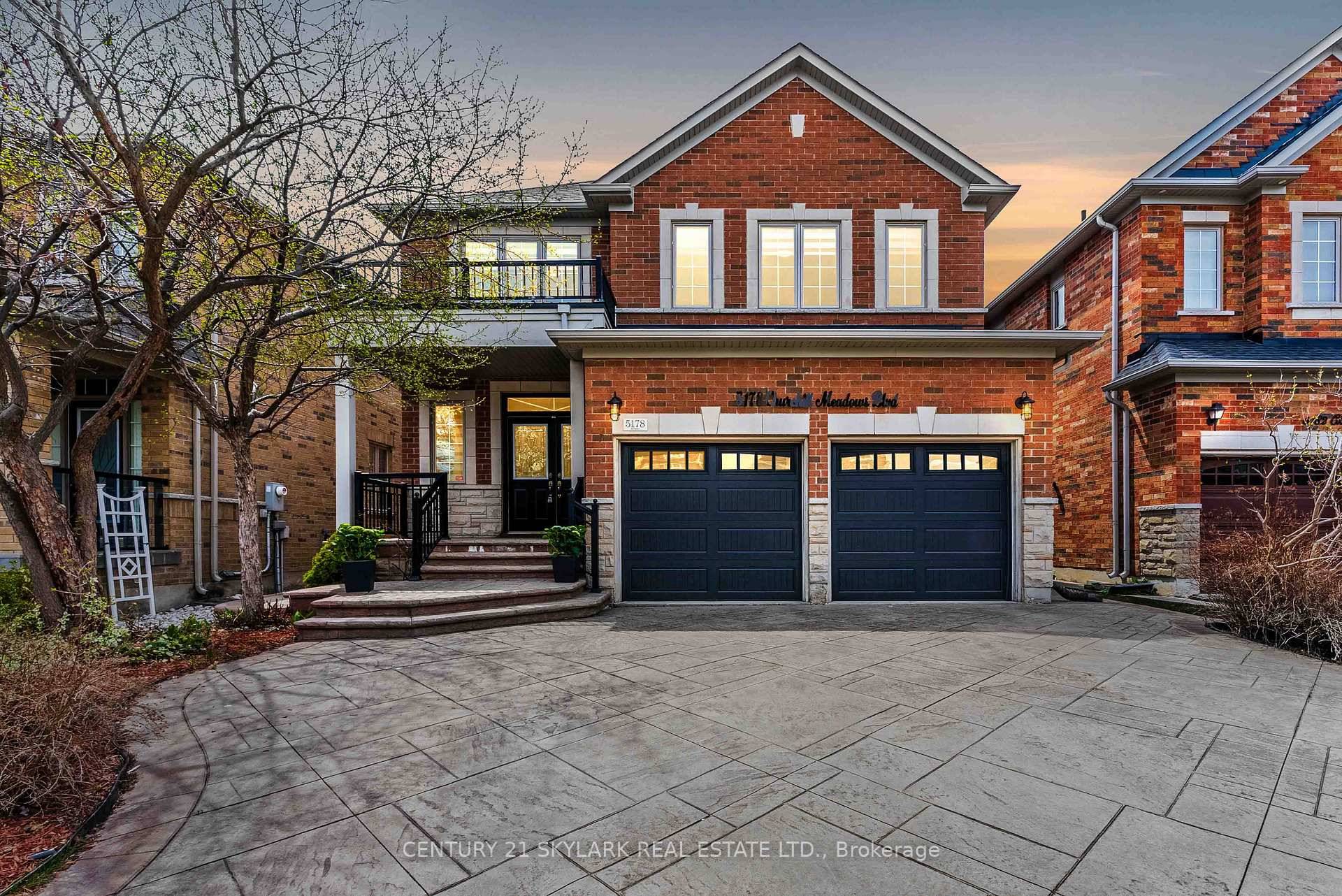 Executive 4 Bedrooms Detached Home with Main Floor Office and 3 Full Washrooms on Second Level 3562 Above Grade Square Feet as per MPAC New Roof 2023 New Garage Doors ...