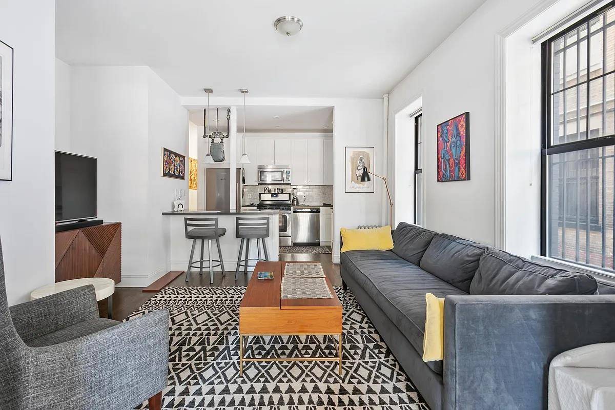 Great Apt Lets Make a Deal !