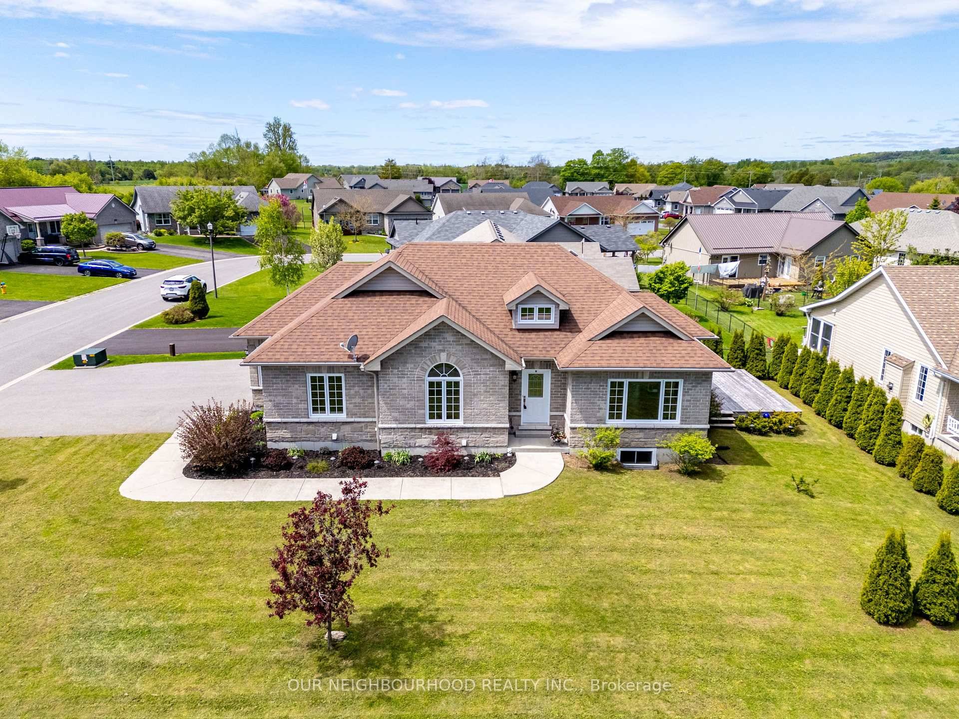 This beautifully maintained bungalow, offers the perfect blend of comfort and modern living in the heart of Colborne.