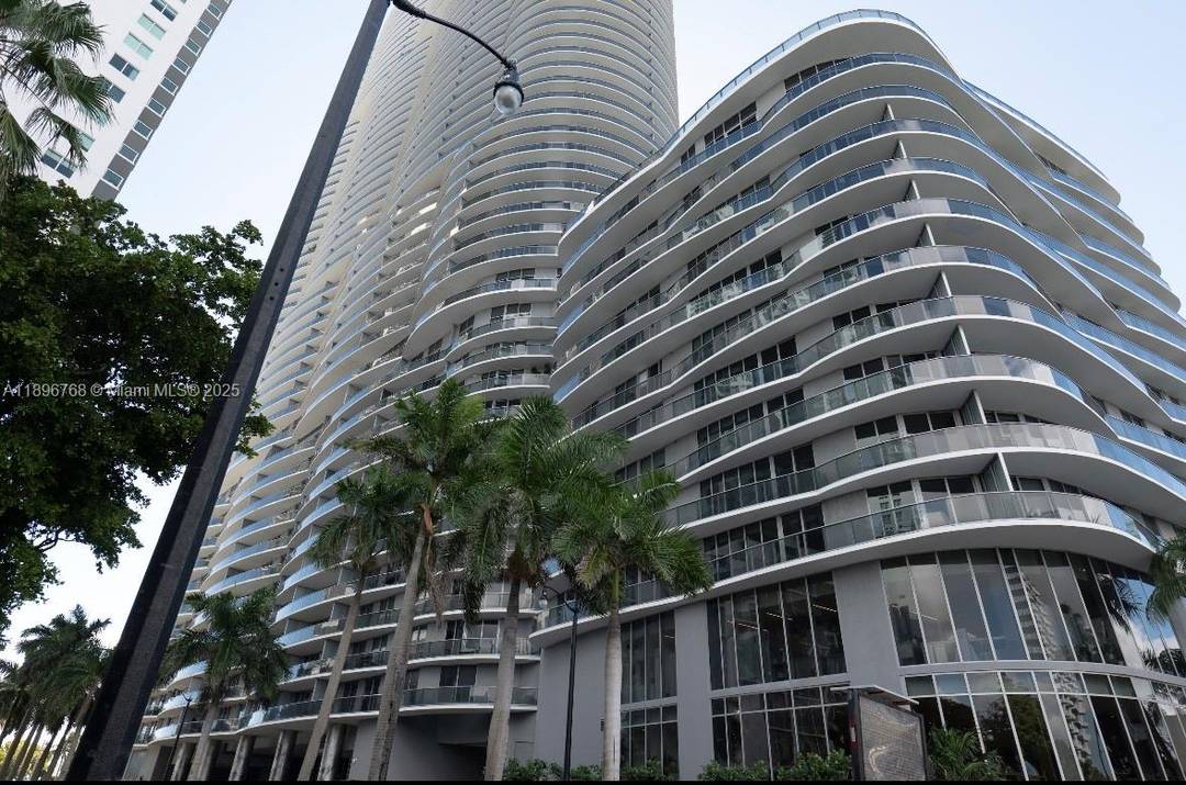 Stunning 45th floor residence at Aria on the Bay in Edgewater with spectacular views of Biscayne Bay and the Miami skyline.