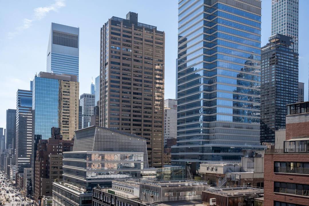 A PERFECT CONDO IN THE SAVOY !