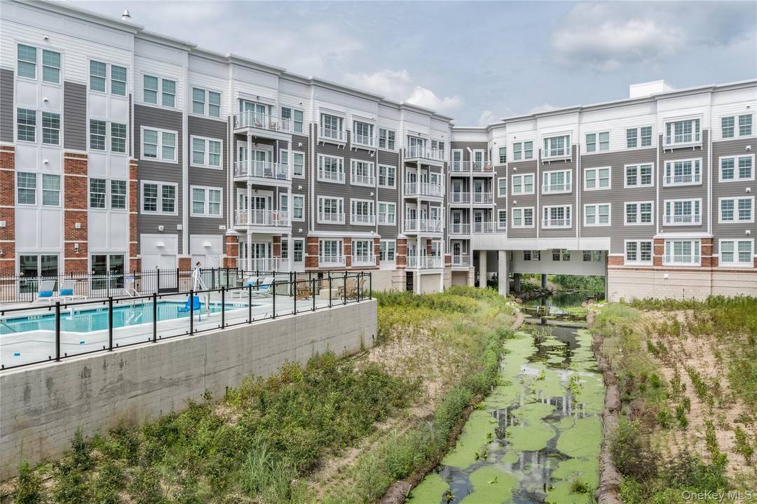 Ask about our Outstanding Move In Specials !