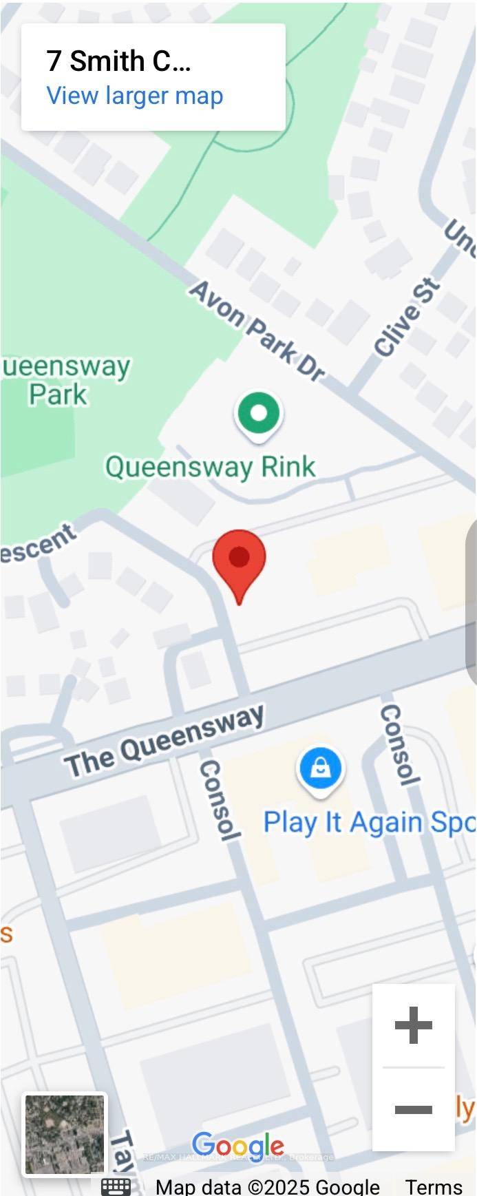 Well Appointed Boutique Condo On The Vibrant Queensway Offers A New York Style Penthouse Loft With 478 Sqft North Facing Rooftop Terrace With Greenspace Overlooking Treetop amp ; Sunset Views.