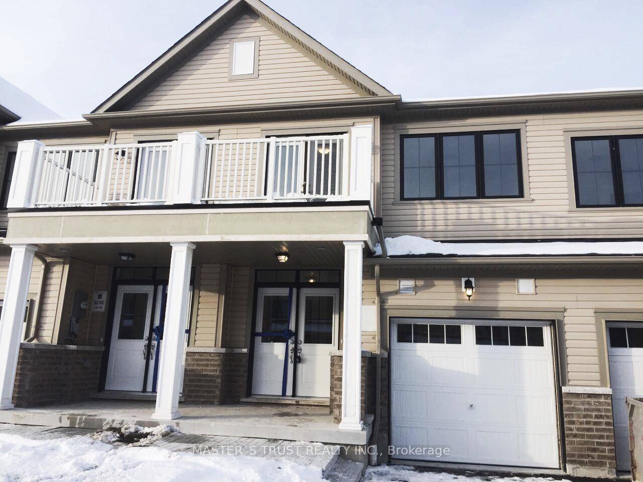 Townhouse In Queens Landing, East Gwillimbury.
