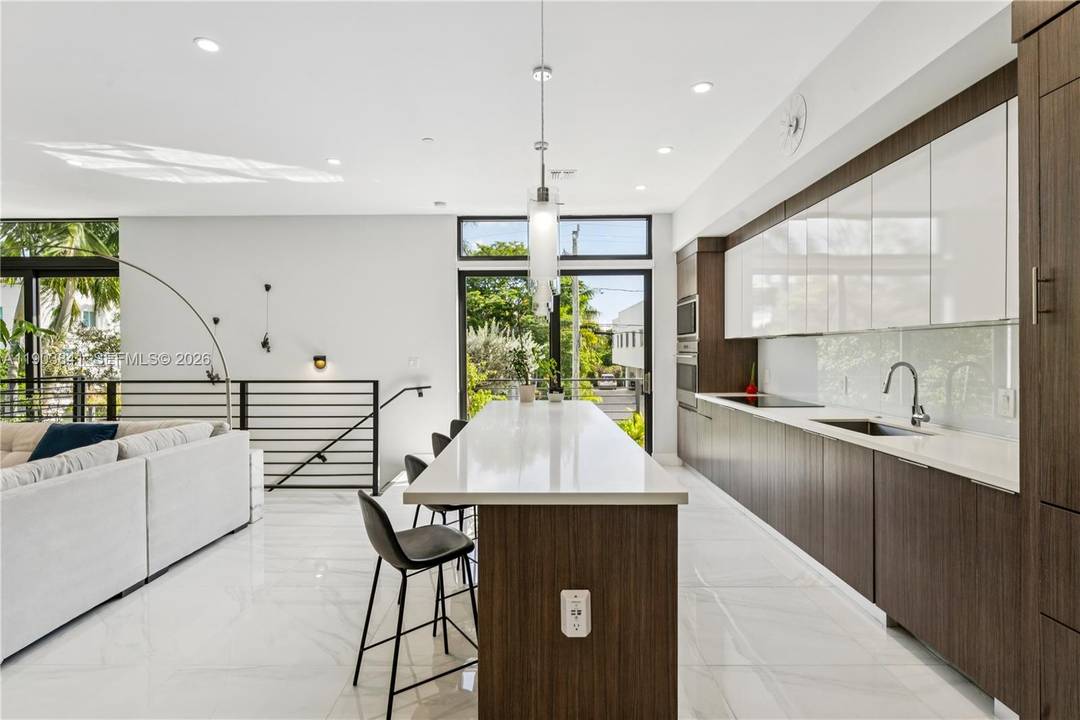 Private, gated townhome in prime Victoria Park location with access to top rated schools.