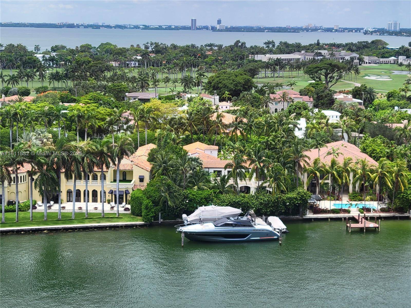 Unlock Unrivaled Waterfront Living !