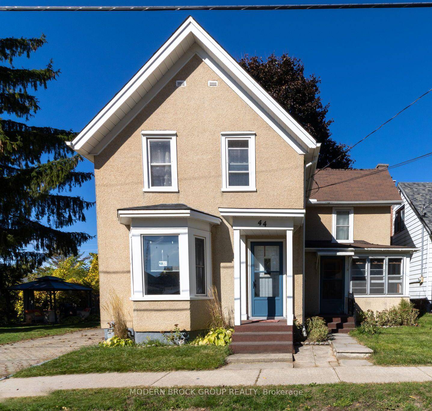 Welcome to this charming 2 bedroom, 1 bath home in the heart of Brockville, where warmth, character, and comfort come together beautifully.