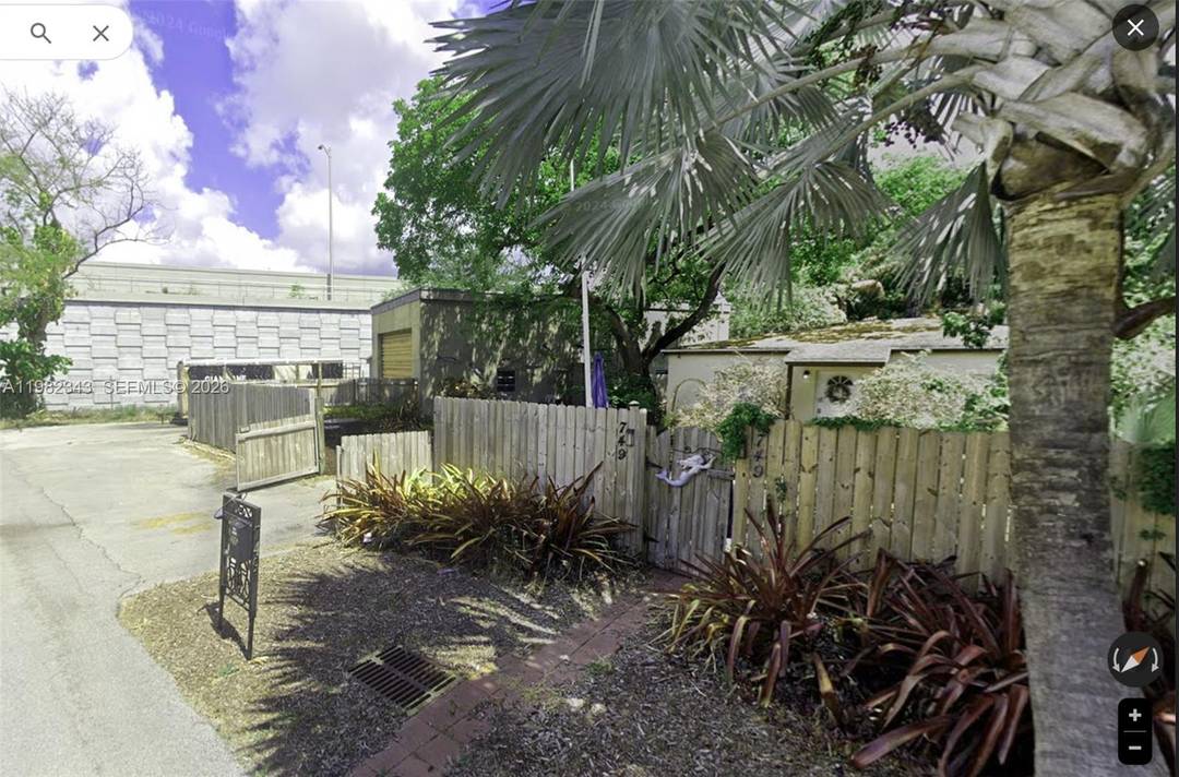 Perfect for a live work business opportunity, this oversized lot 13, 803sf has THREE separate buildings on a quiet dead end street.