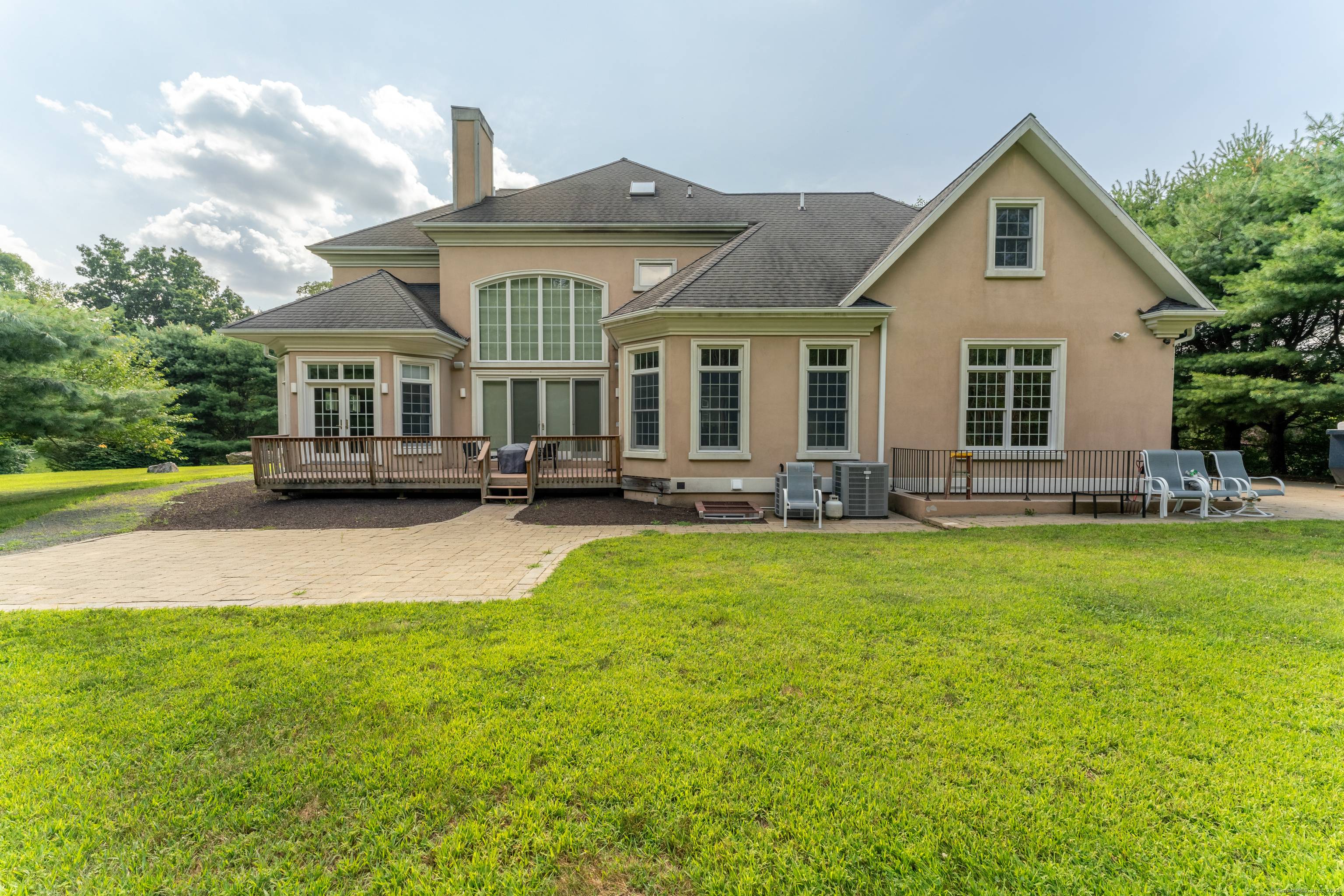 Welcome to your dream home !