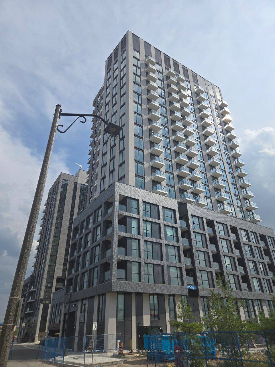 Experience modern living in this brand new 1 bedroom, 1 bathroom condo at North Oak Tower by Minto Communities, ideally located at Dundas amp ; Trafalgar in the heart of ...