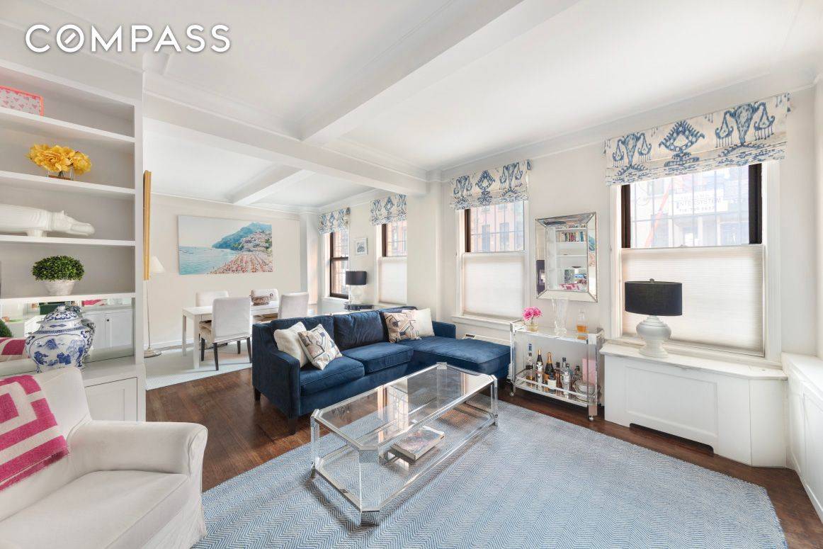 Move right into this stunning 2 bedroom, 1 bath apartment in a distinguished full service prewar cooperative just off Park Avenue in sought after Carnegie Hill.
