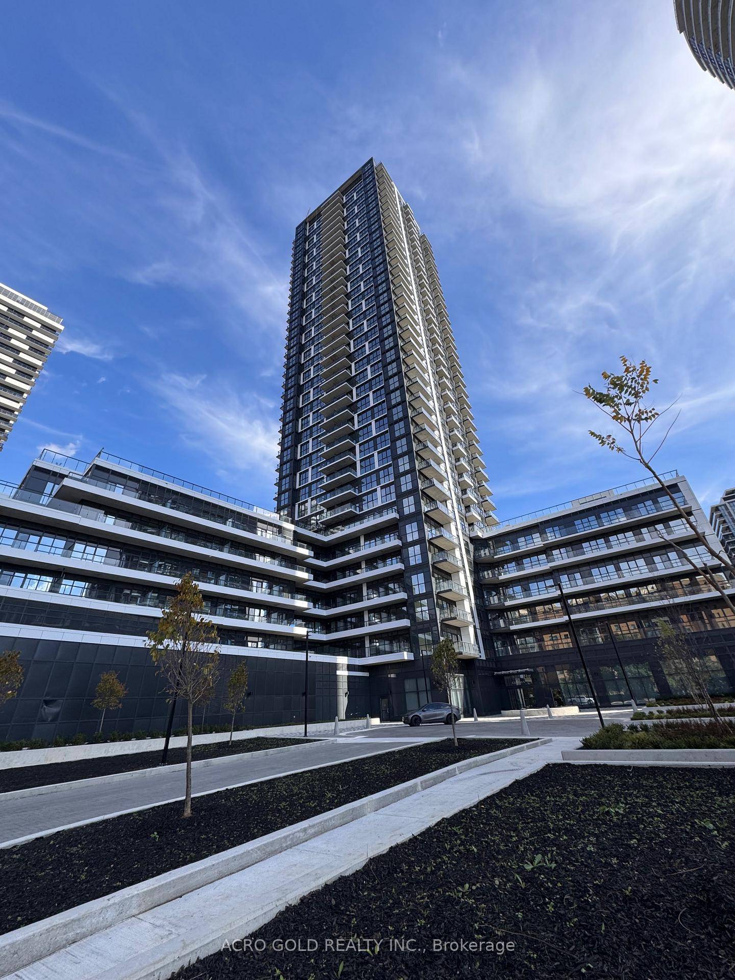 Experience luxury condo living for lease in Mississaugas prestigious Gemma by Pinnacle !