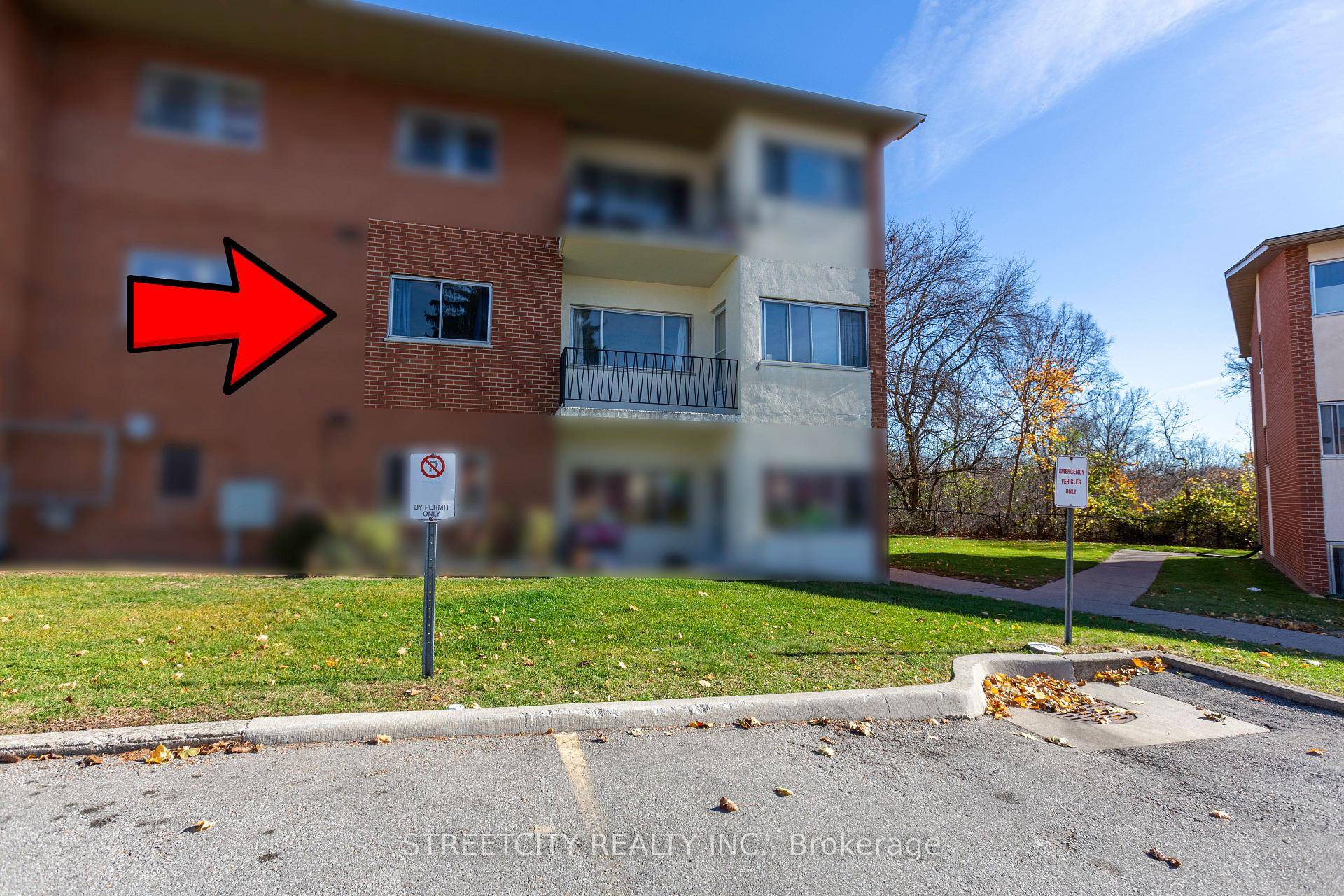 This clean one bedroom unit on the second floor offers a comfortable and stylish living space.