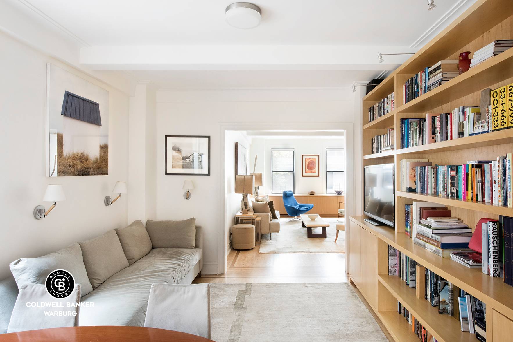 On a charming tree lined block just moments away from Park Avenue, lies this lovely prewar Classic 6 home with only four apartments per floor.