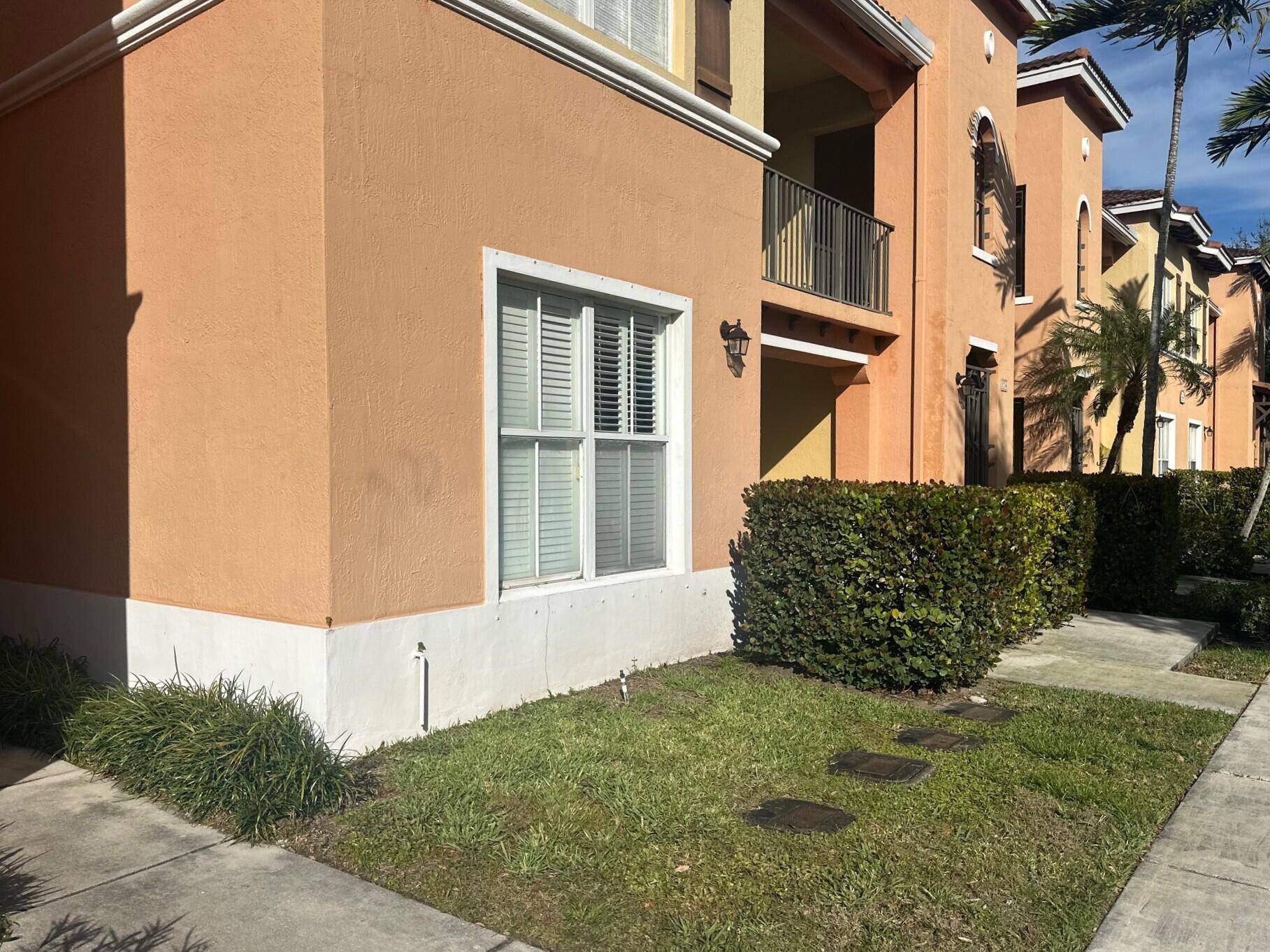 ALL AGES WELCOME INVESTORS, NO WAITING PERIOD TO RENT, CURRENTLY RENTED.