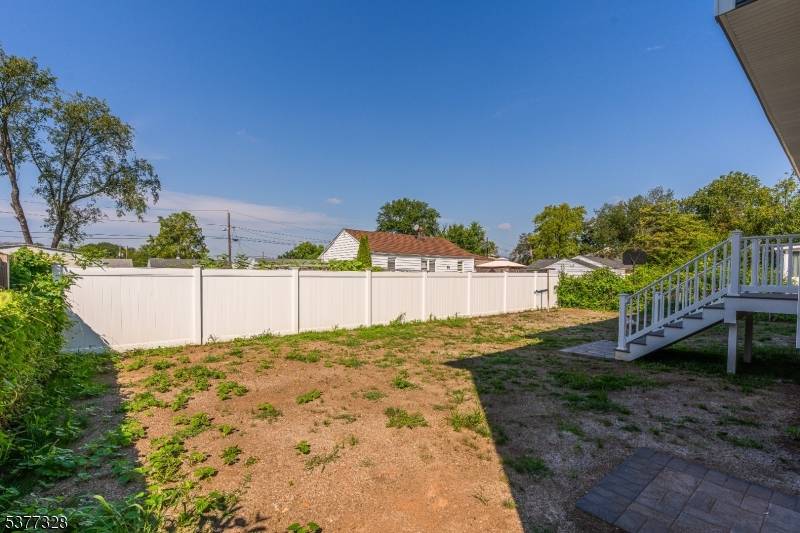 East Facing Luxury in Edison !