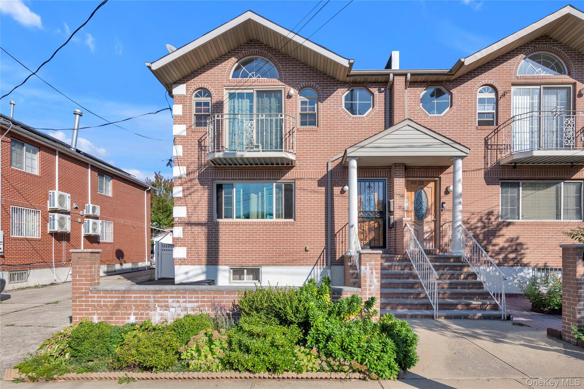 Beautiful young brick multi family home built in 2005, offering 6 bedrooms and 5 bathrooms.