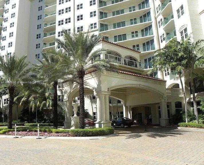 Welcome to Turnberry Village !