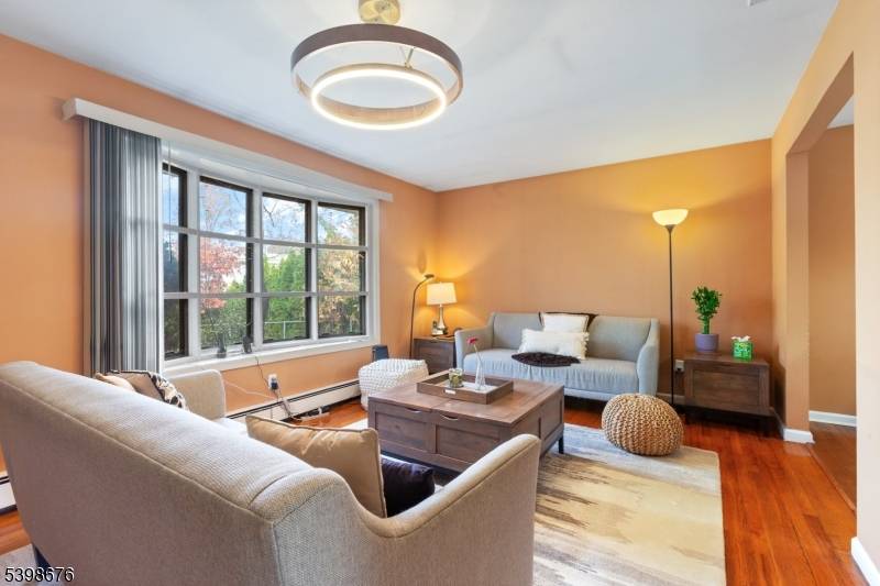 Welcome to this rare opportunity in an excellent Iselin location, just minutes from Metropark Station !