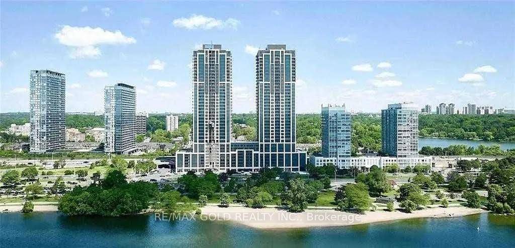 Discover this beautiful 2 bed den 2 bath condo.