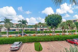 VERY DESIRABLE ''I'' BUILDING CONDO BEAUTIFUL 2 BEDROOM 2 BATH CONDO WITH NORTH FACING VIEWS SPLIT FLOOR PLAN RECENTLY RENOVATED KITCHEN WHITE CABINETS WITH NEW STAINLESS STEEL APPLIANCES QUARTZ COUNTERTOP ...