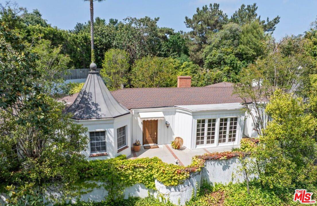 10711 W Sunset Blvd 4BR Bel Air La
