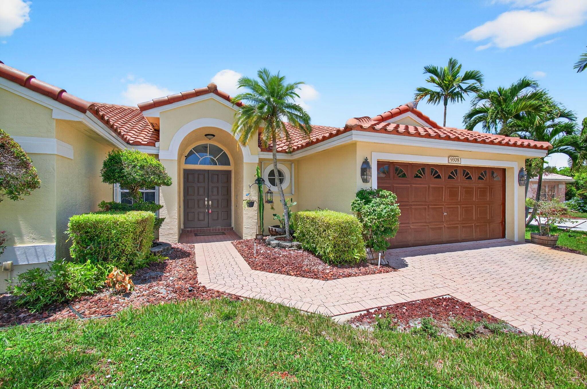 Beautiful 4 bed, 2 bth home located in Boca Vista Estates zoned in an ''A Rated school district.