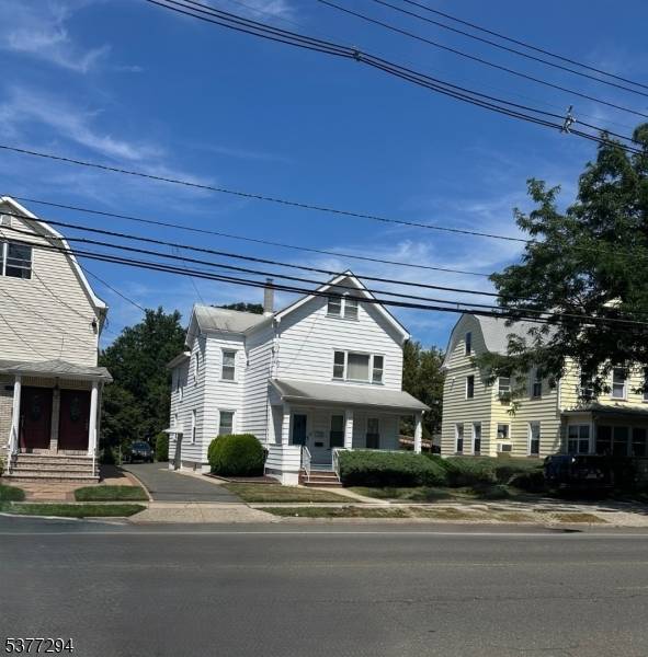 Fantastic opportunity to own a well maintained two family in desirable Demarest neighborhood of Bloomfield.