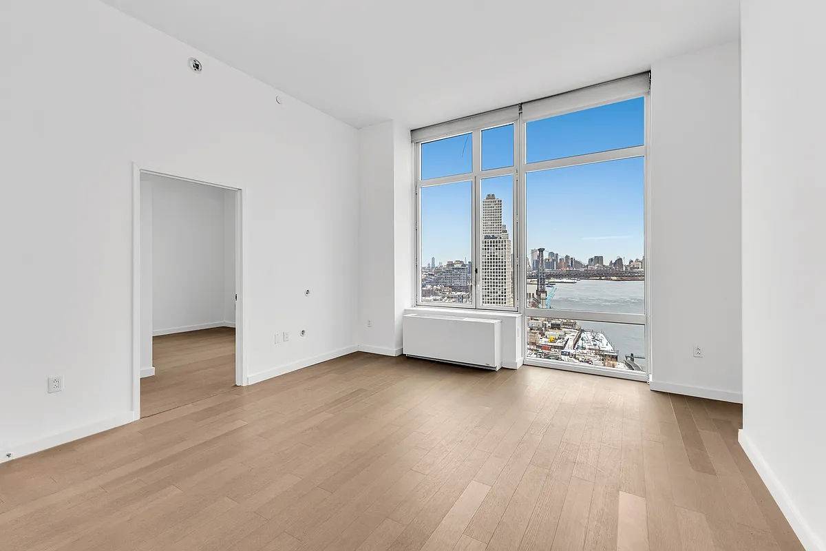 Leasebreak opportunity ! Available for immediate move in.