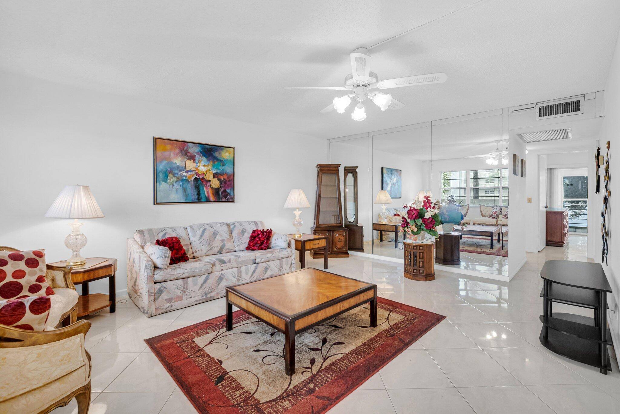 AINSLIE in BOCA, 2nd floor !
