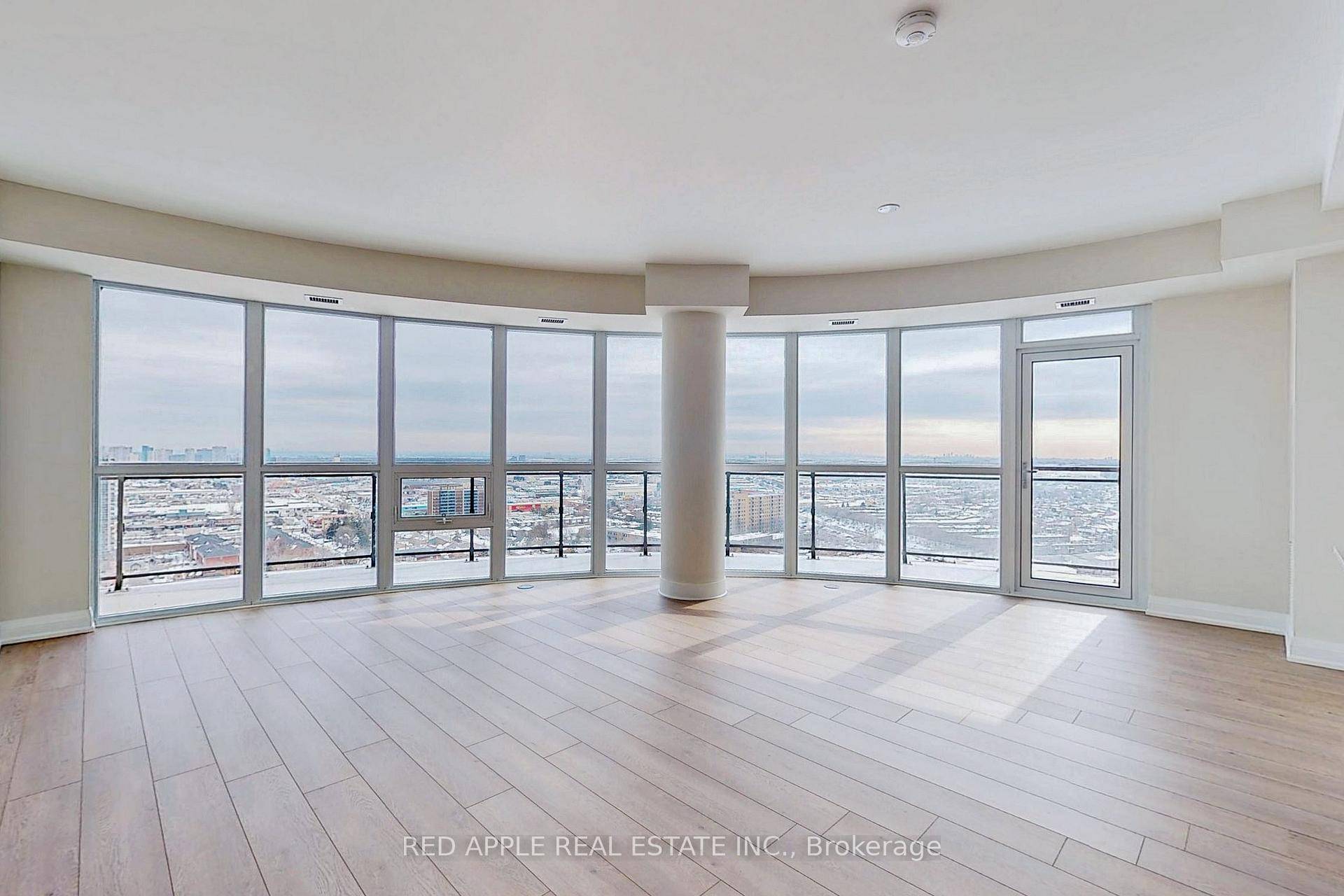 Spectacular 22nd Floor Condo in Downtown Brampton.
