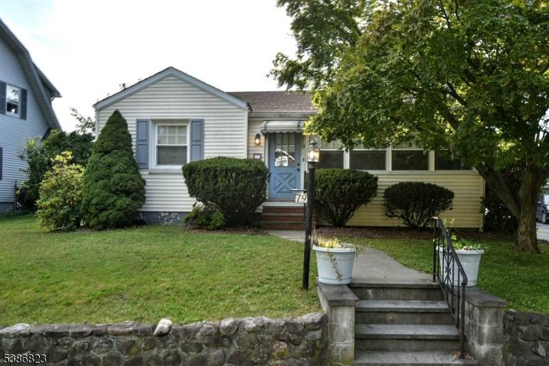 N Ramapo Ave Mahwah Twp. New Jersey Single-Family