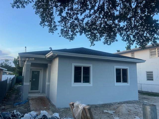 FINAL PRICE REDUCTION, PROPERTY UNDER APPRAISAL VALUE, STUNNING 4 BEDROOM 2 BATHROOM NEW CONSTRUCTION PROPERTY, 9 FEET CEILINGS HEIGHT, CUSTOM MODERN KITCHEN CABINETS, OPEN CONCEPTS, TONS OF NATURAL LIGHT AND ...