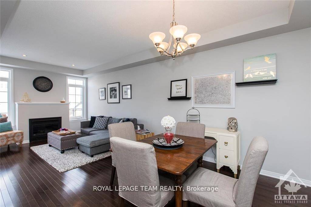 For rent is a beautiful 3 bedroom, 3 bathroom home located on a nice quiet street in the sought after Stonebridge community.