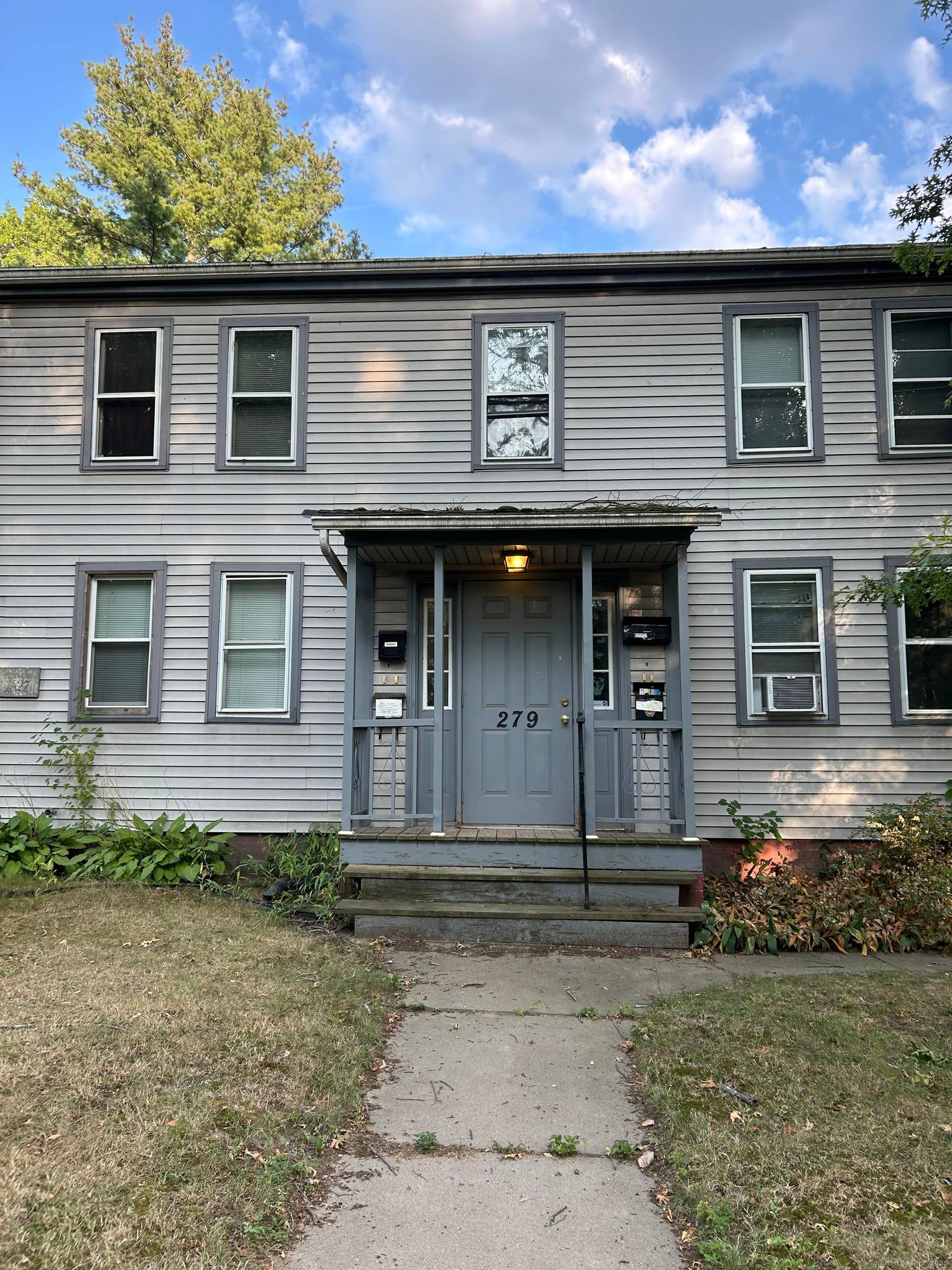 4 Unit Multi Family Investment Property East Hartford Excellent investment opportunity !