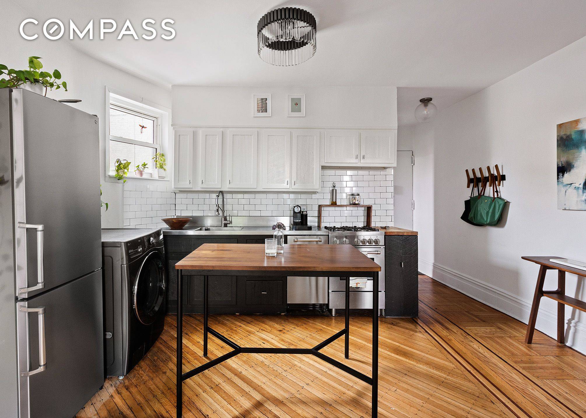 First Open House on 8 2 Bathed in natural light, this top floor 3 bedroom home with in unit laundry in a classic pre war co op is a true ...