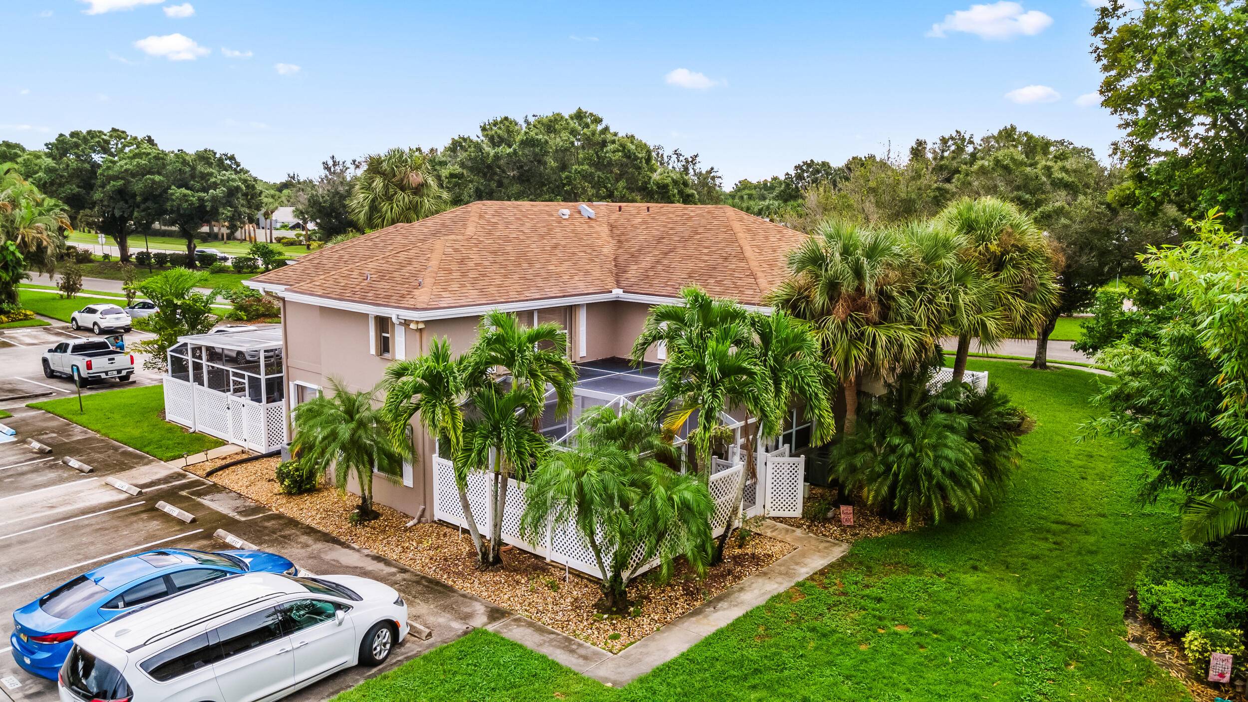 Welcome to this beautifully updated 2 bed, 2.