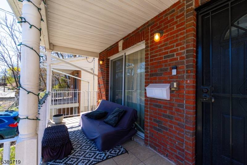 That's correct ! 4 bedroom 4 bathroom colonial home listed at just 430, 000 !