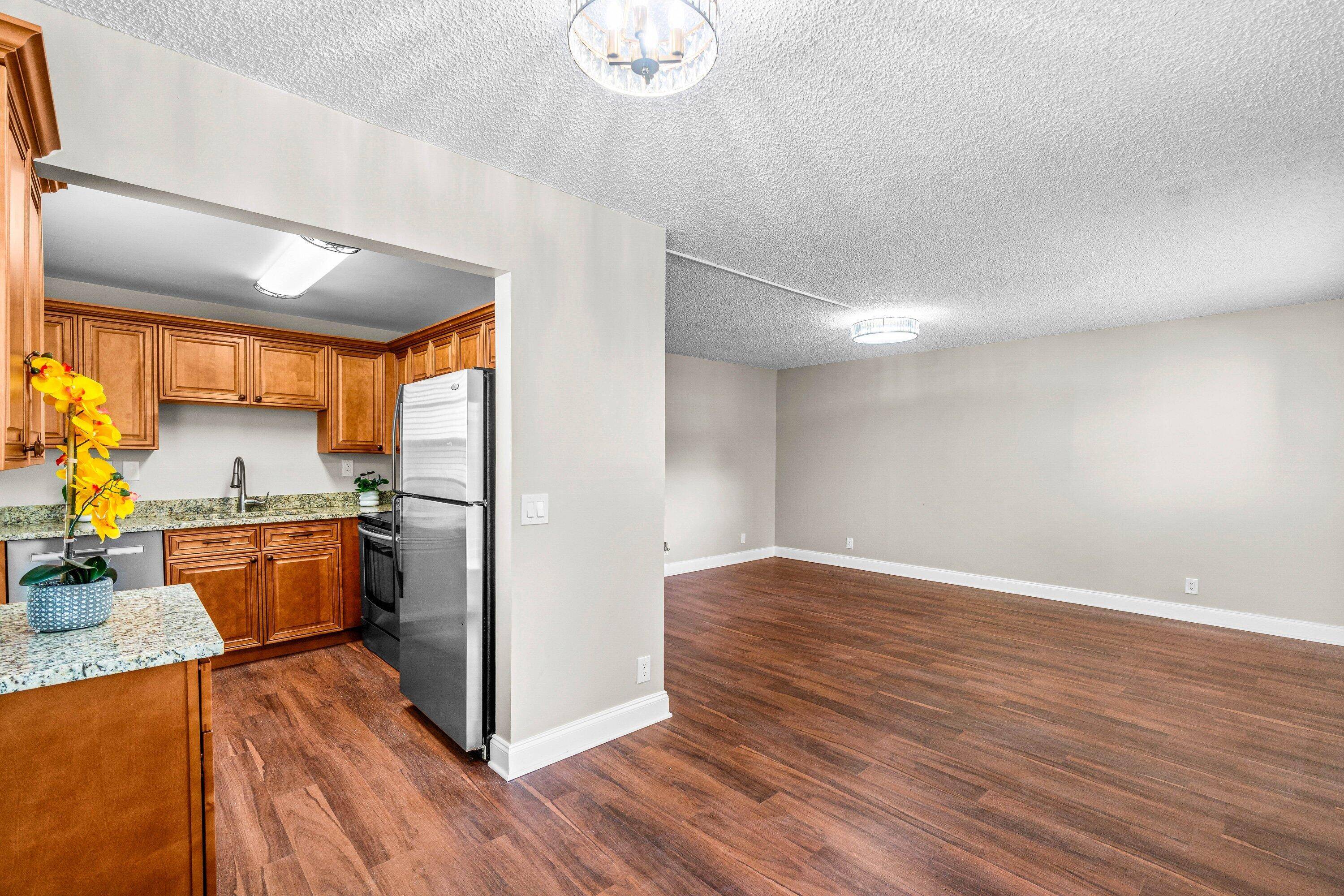 Bright Spacious 2 Bd 2 Bath Upgraded 1st Floor Move in Ready Condo, Located Right Across Street From The Clubhouse !