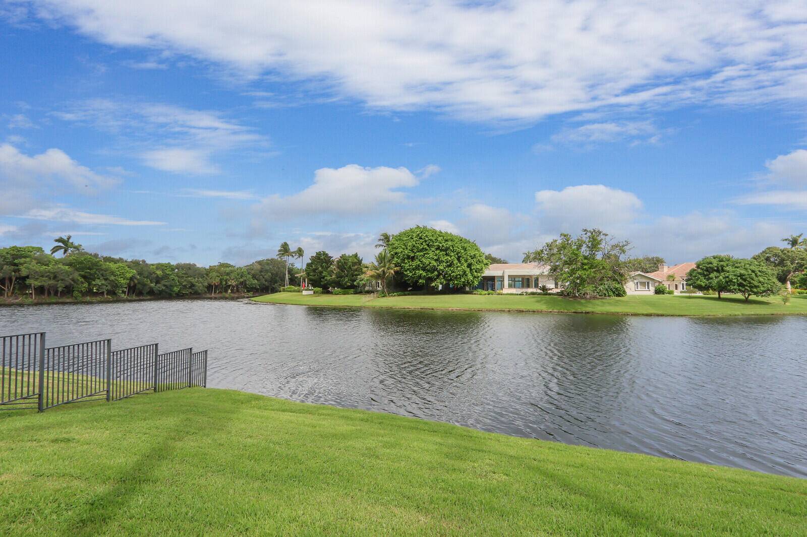 BEAUTIFUL LAKE VIEWS. SITUATED ON CUL DE SAC.