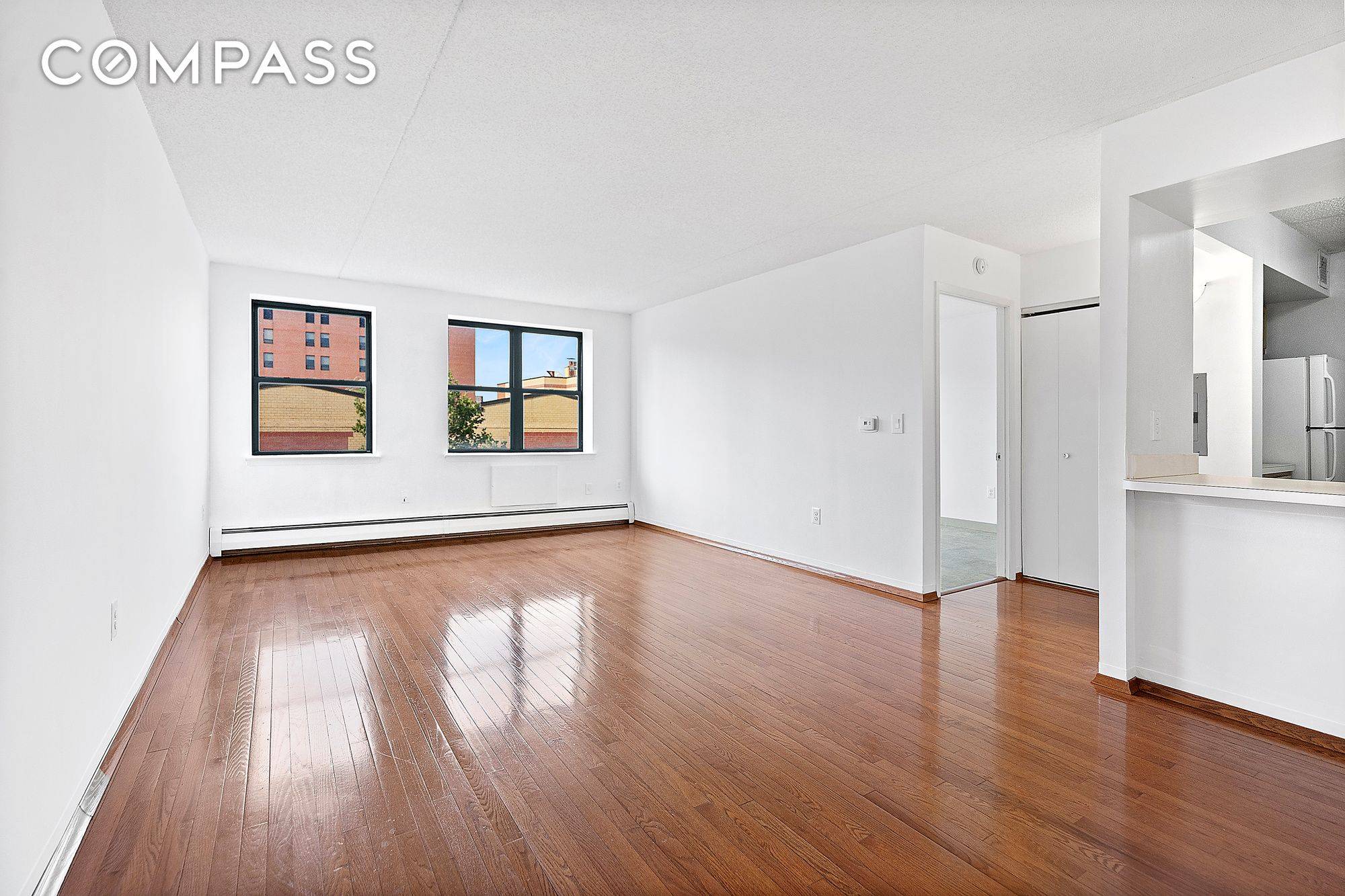 Don't miss this opportunity to this sun drenched 2 Bedroom split layout apartment at a great price and make it your own.