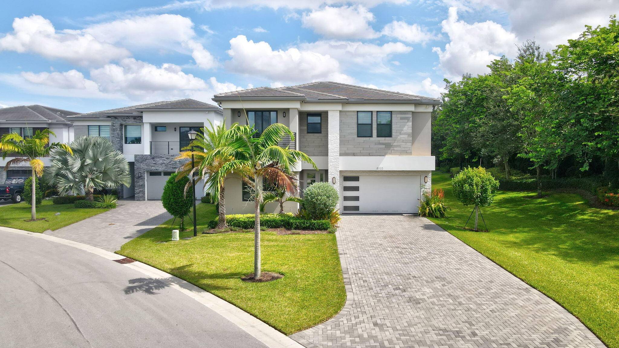 Exquisitely Designed Polynesia Model on Prime Private Lot.