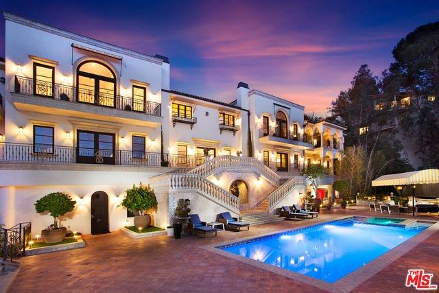 2321   CASTILIAN DR Hollywood Hills East LA