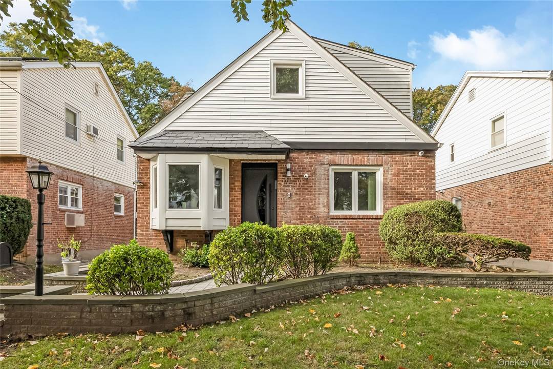 Welcome to this fully renovated 5 bedroom, 3.