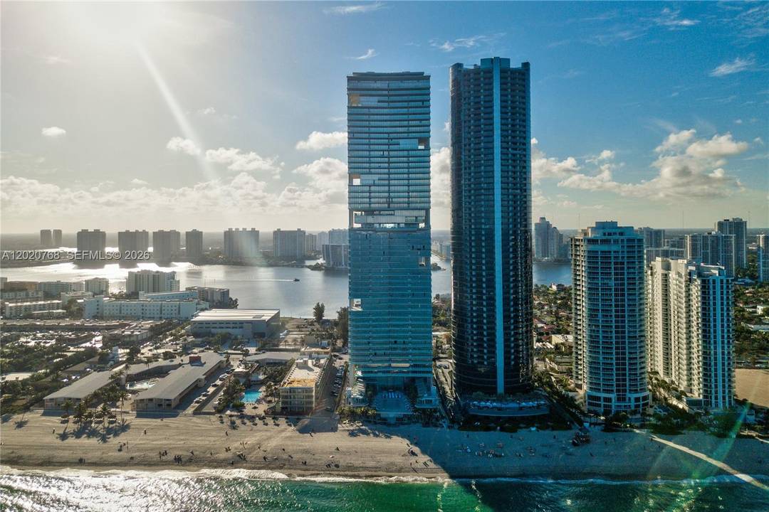 Experience luxurious oceanfront living at Turnberry Ocean Club Residences in Sunny Isles Beach.