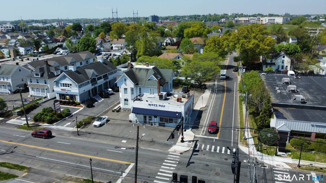 Business Real Estate High Volume Deli Norwalk, CT.