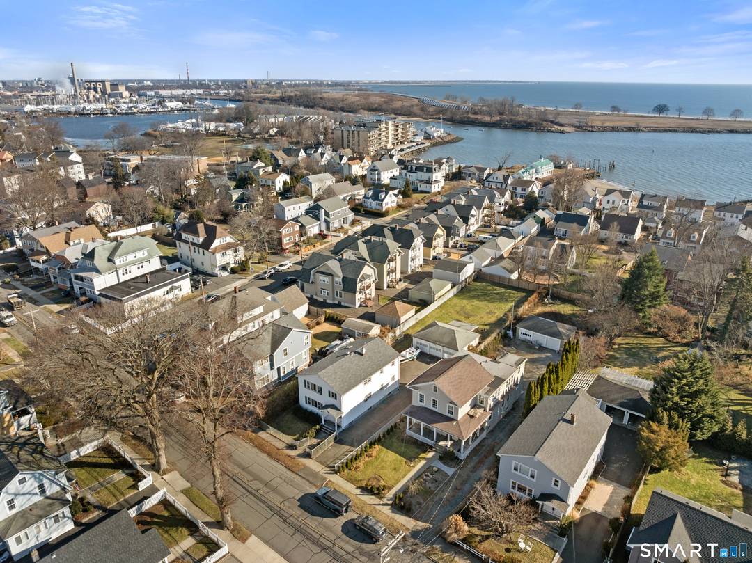 With a long list of recent updates and major improvements including fully renovated 1st 2nd floor apartment with Kitchen and Bathrooms.